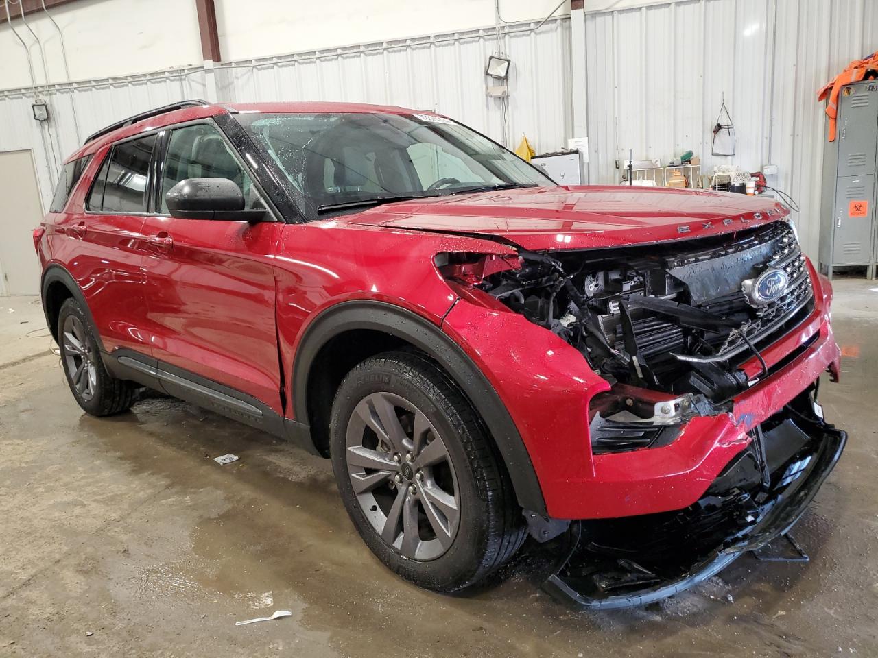 2021 Ford Explorer VIN 1FMSK8DH4MGC04827 Copart auction photo, front end damage thumbnail 4