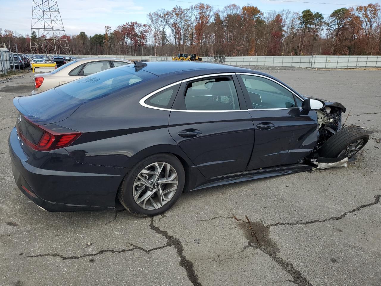 2023 Hyundai Sonata VIN KMHL64JA4PA332789 Copart auction photo, front end damage thumbnail 3