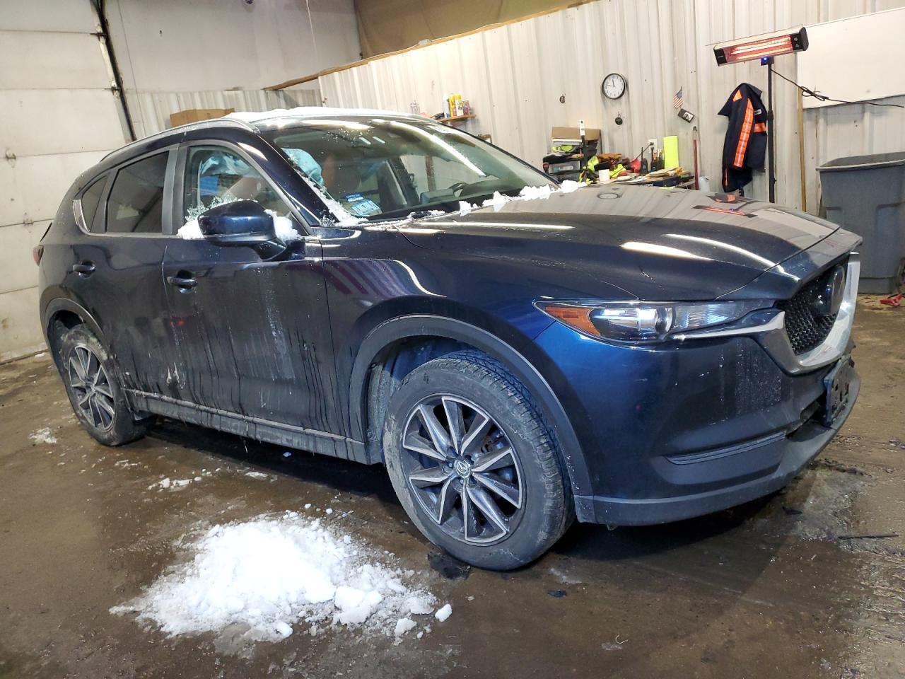 2018 Mazda CX-5 VIN JM3KFBCM4J0362231 Copart auction photo, side / rear end damage thumbnail 4