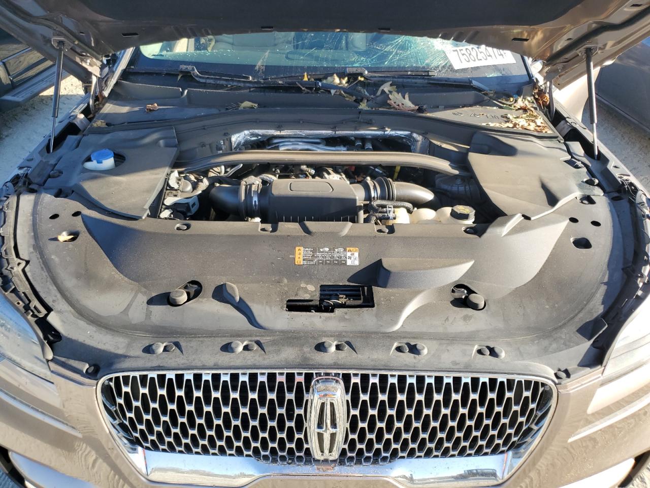 2020 Lincoln Aviator VIN 5LM5J7WC7LGL26458 Copart auction photo, all over damage thumbnail 12