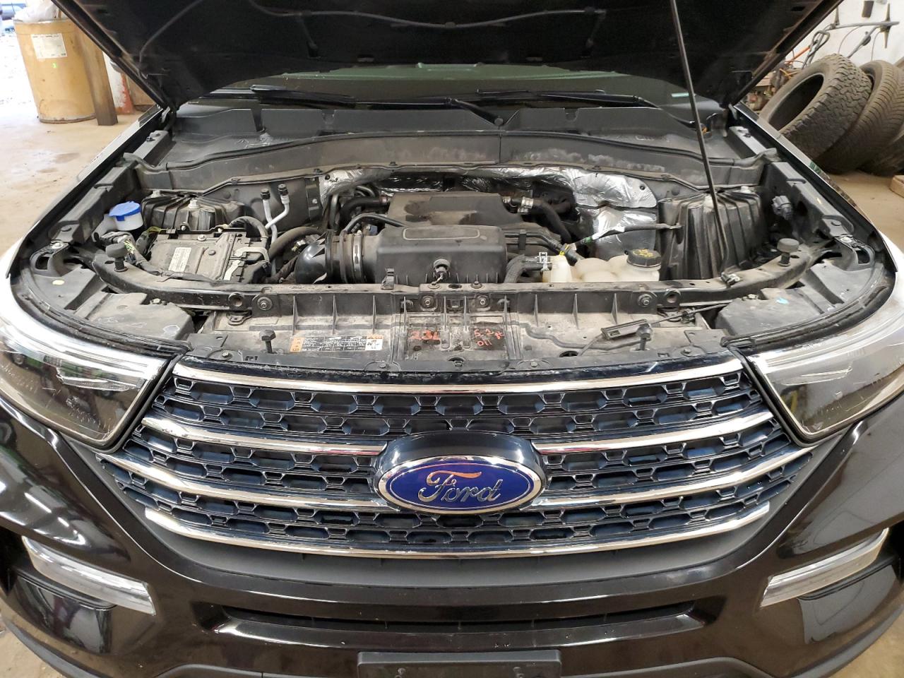 2020 Ford Explorer VIN 1FMSK8DH5LGA30684 Copart auction photo, rear end damage thumbnail 12