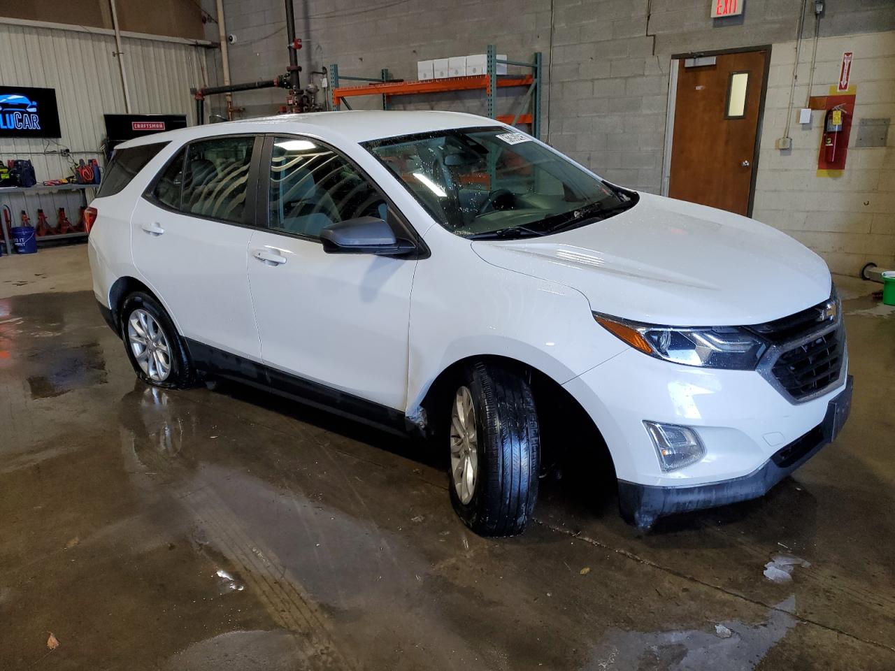 2021 Chevrolet Equinox VIN 2GNAXSEV2M6105871 Copart auction photo, front end damage thumbnail 4