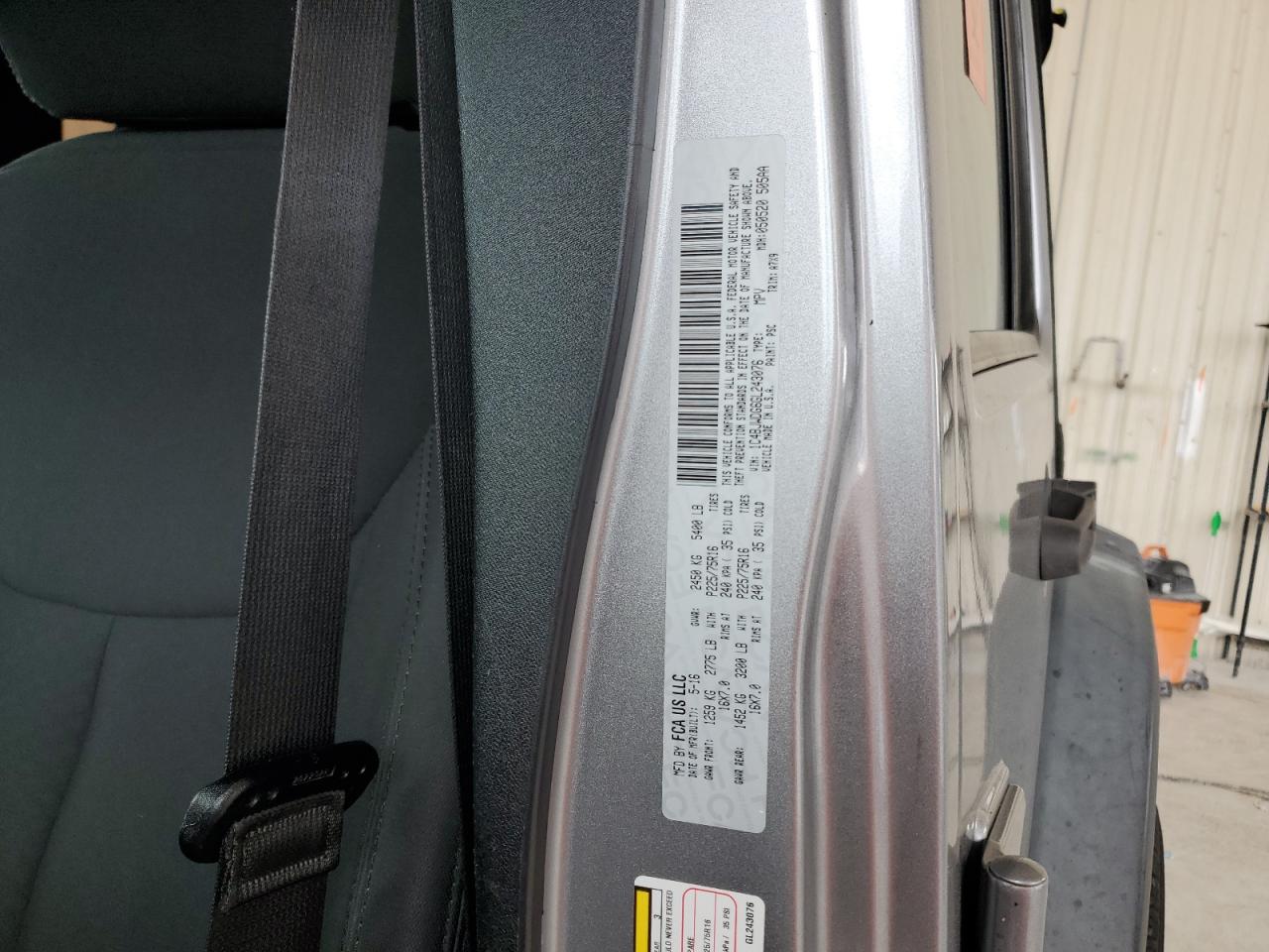 2016 Jeep Wrangler VIN 1C4BJWDG6GL243076 Copart auction photo, front end damage thumbnail 12