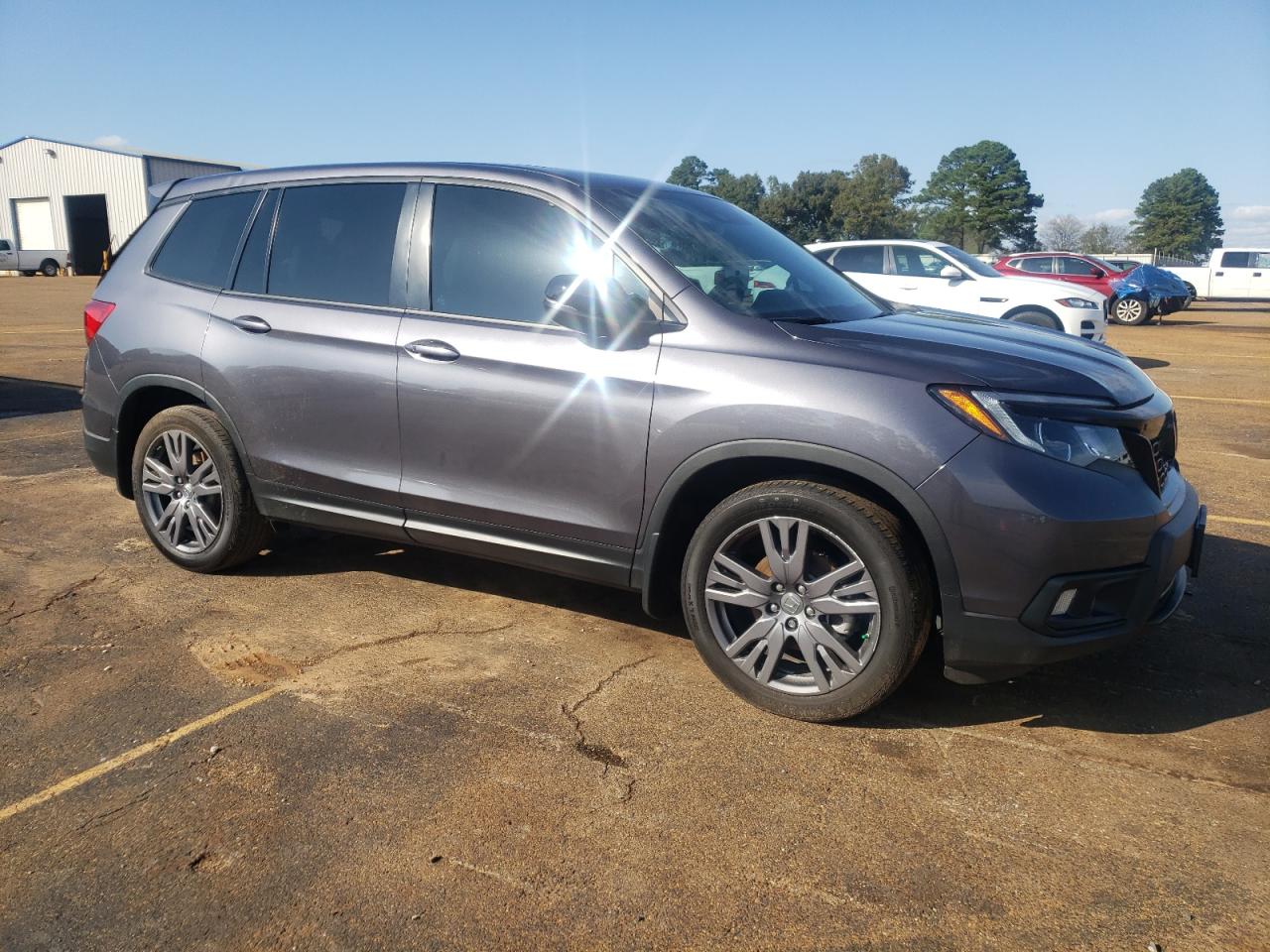 2021 Honda Passport VIN 5FNYF7H51MB010442 Copart auction photo, rear end damage thumbnail 4