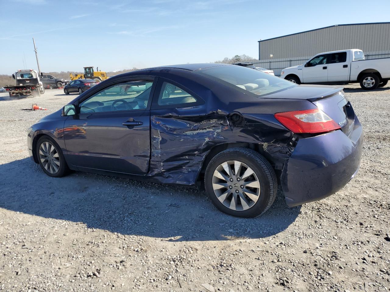2011 Honda Civic VIN 2HGFG1B86BH510402 Copart auction photo, side / rear end damage thumbnail 2