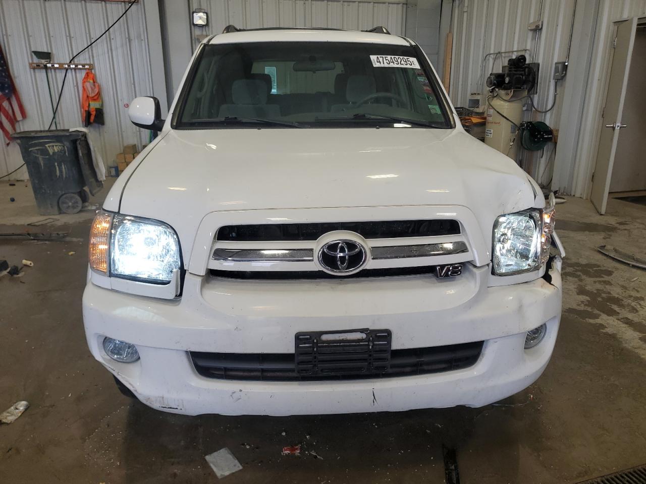 2006 Toyota Sequoia VIN 5TDBT44A26S263705 Copart auction photo, all over damage thumbnail 5