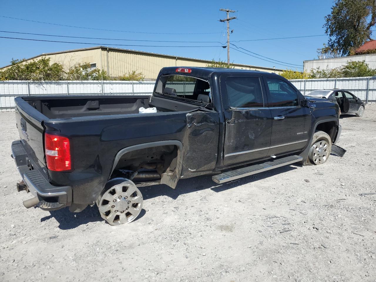 2015 GMC Sierra VIN 1GT12ZEG3FF129798 Copart auction photo, all over damage thumbnail 3