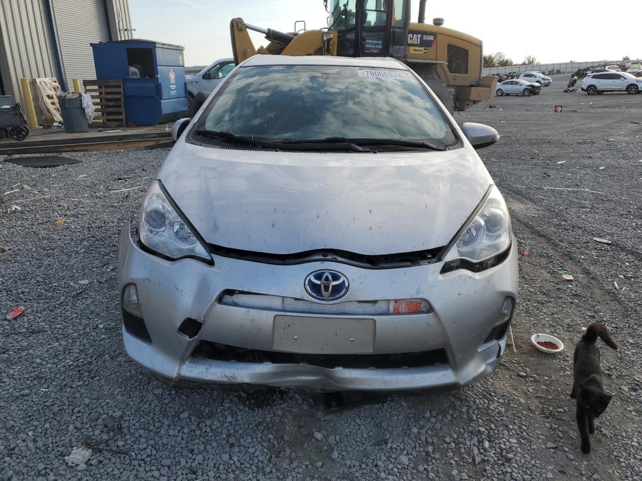 2012 Toyota Prius VIN JTDKDTB31C1511141 Copart auction photo, front end / rear end damage thumbnail 5