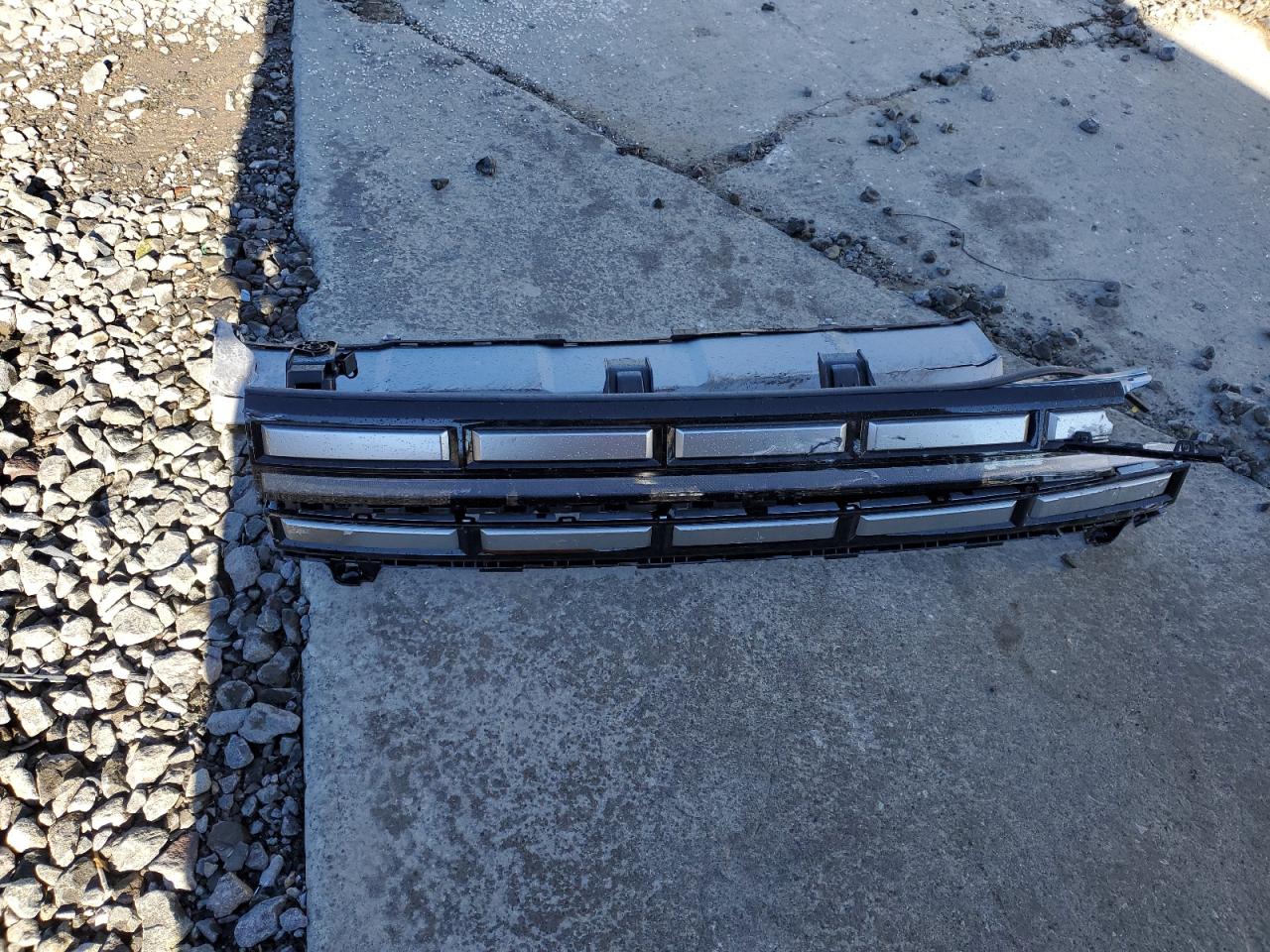 2025 Hyundai Santa Fe VIN 5NMP2DG13SH023855 Copart auction photo, front end damage thumbnail 13
