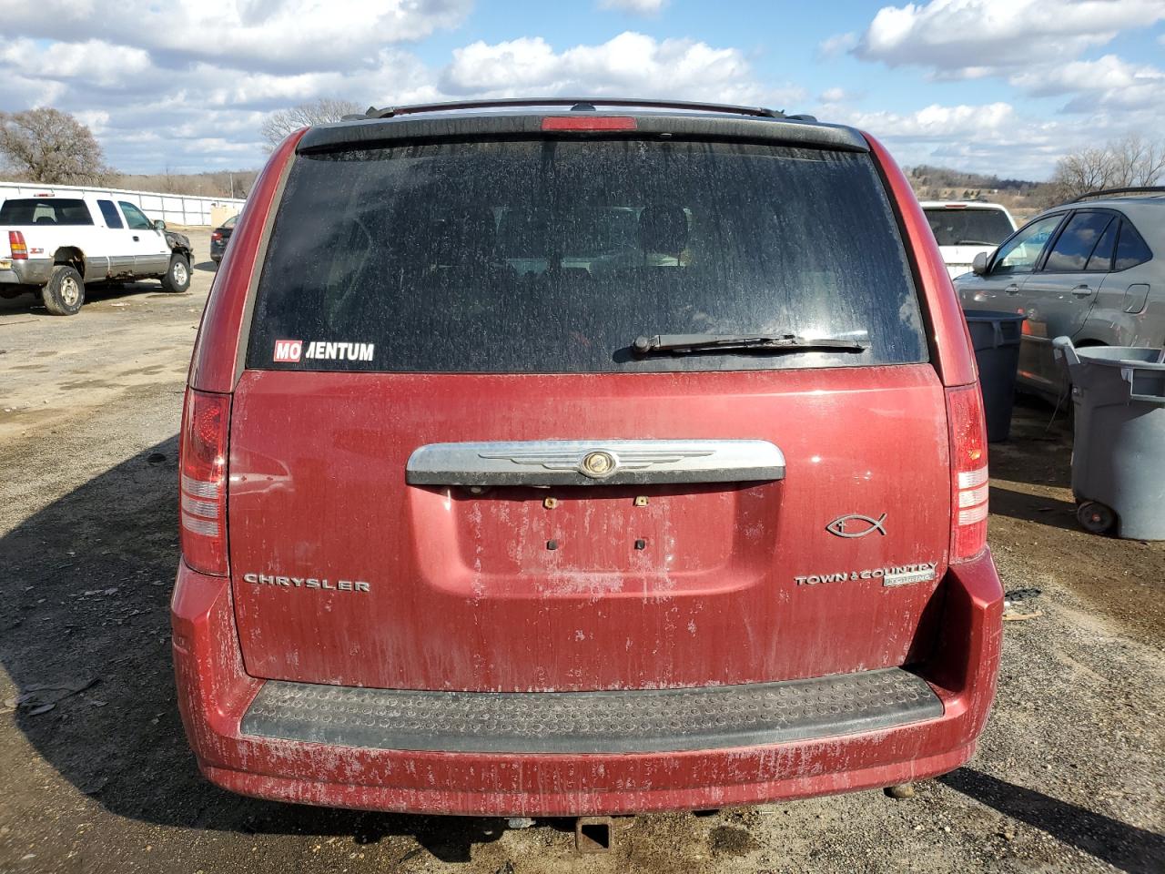 2010 Chrysler Town & Country VIN 2A4RR5D16AR250485 Copart auction photo, front end damage thumbnail 6