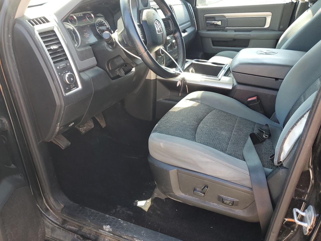 2013 RAM 1500 VIN 1C6RR7LT2DS614125 Copart auction photo, side / minor dent/scratches damage thumbnail 7