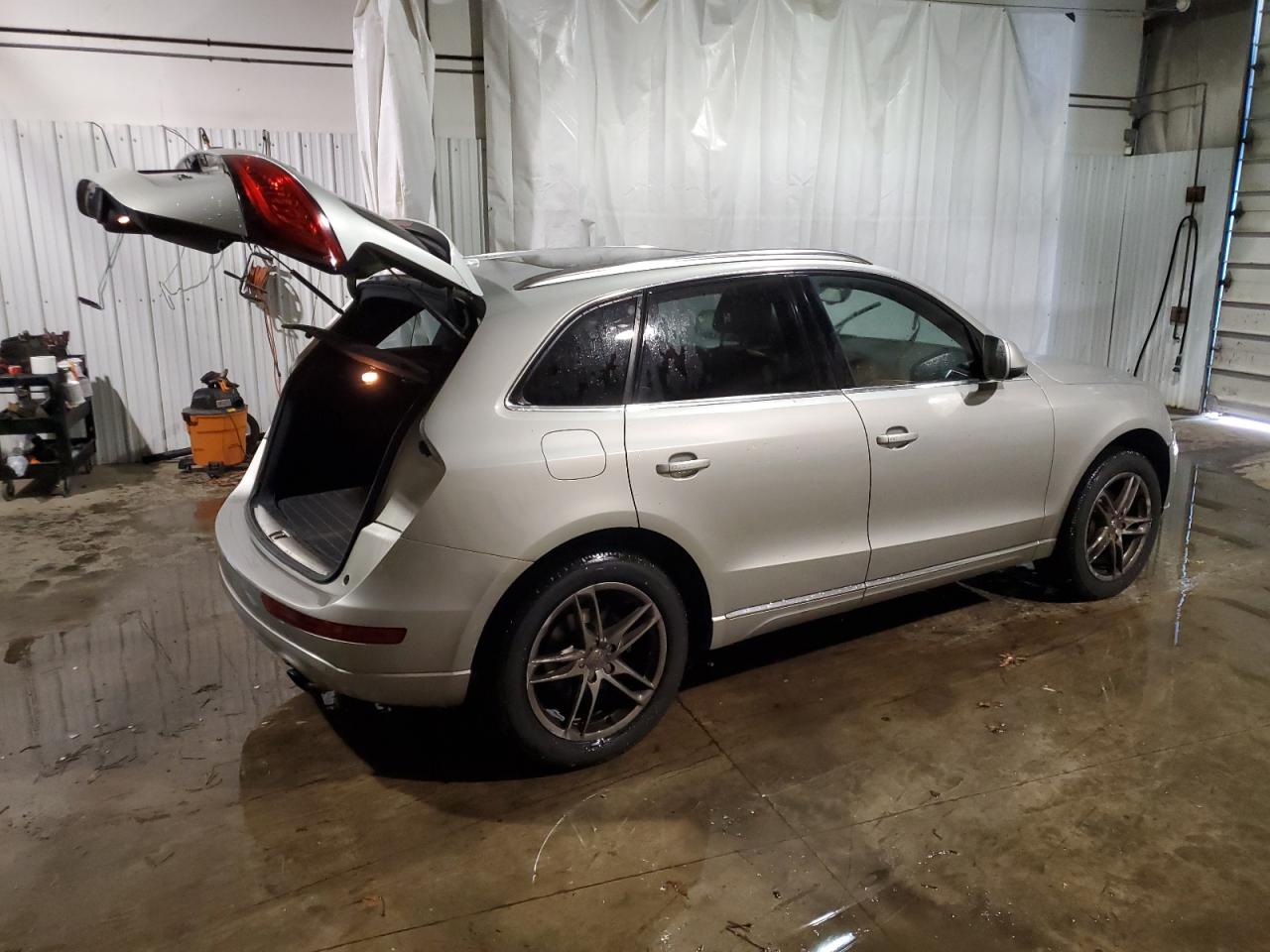 2014 Audi Q5 VIN WA1LFAFP5EA074838 Copart auction photo, front end damage thumbnail 3