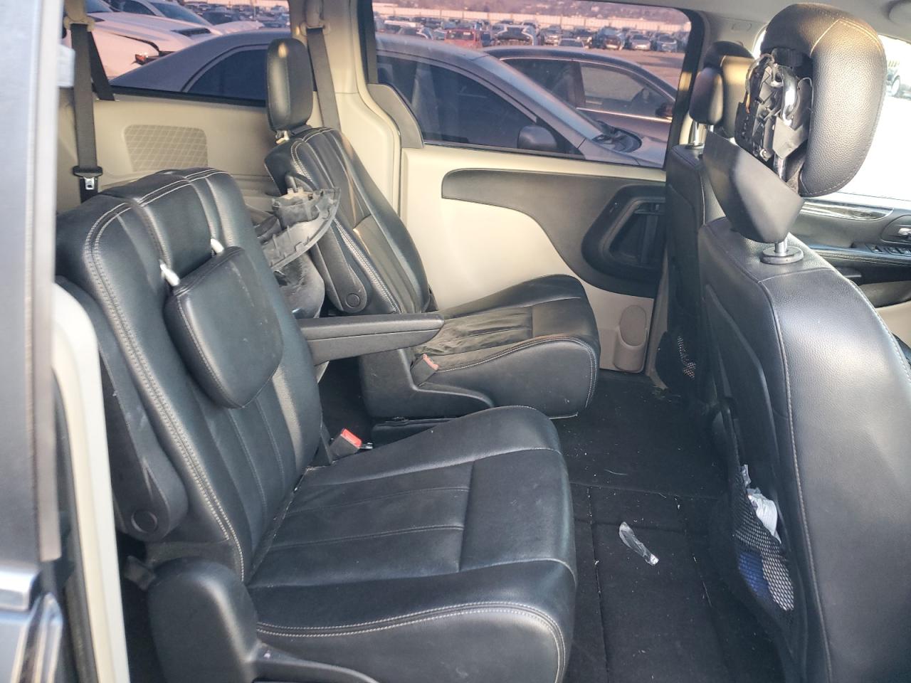 2014 Chrysler Town & Country VIN 2C4RC1BG7ER433939 Copart auction photo, front end damage thumbnail 11