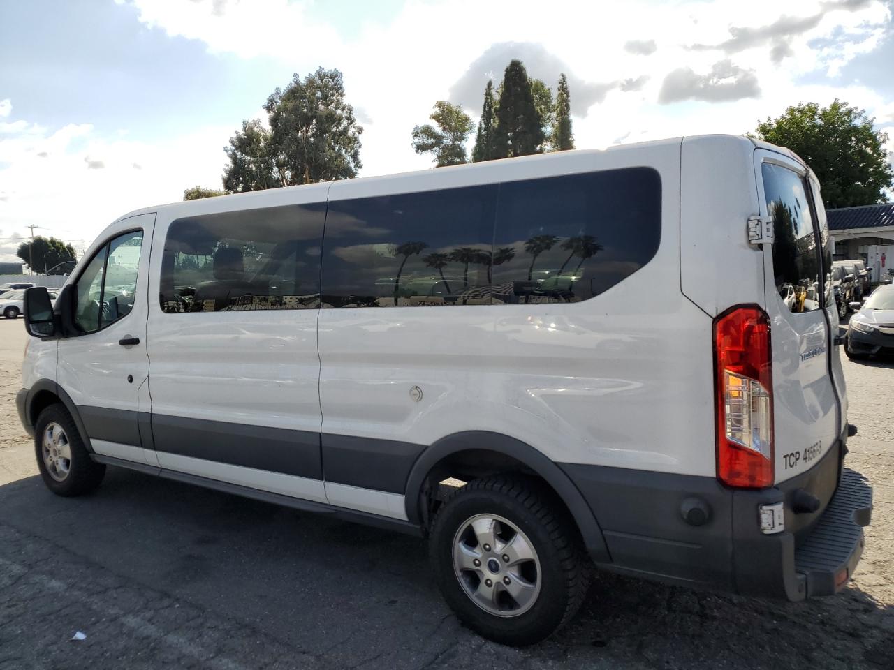 2018 Ford Transit VIN 1FBZX2YM9JKB09394 Copart auction photo, rear end damage thumbnail 2