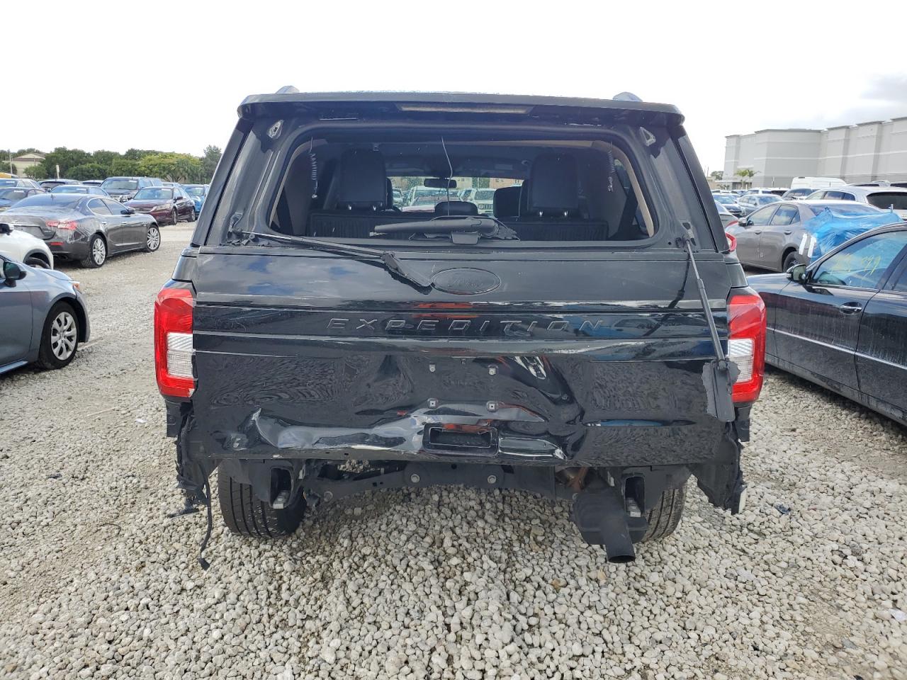 2022 Ford Expedition VIN 1FMJK1HT9NEA61985 Copart auction photo, rear end damage thumbnail 6