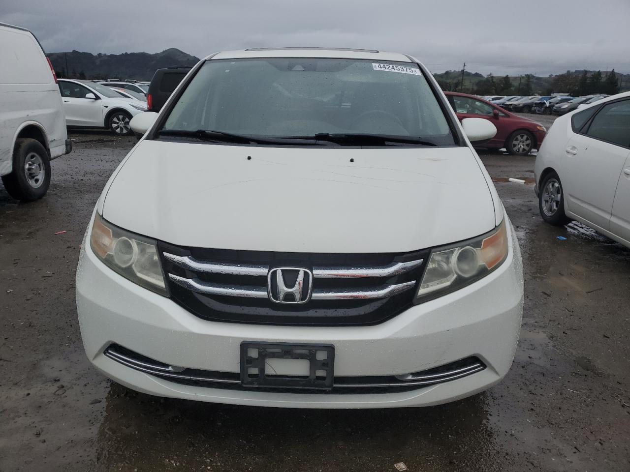 2014 Honda Odyssey VIN 5FNRL5H68EB101218 Copart auction photo, vandalism damage thumbnail 5