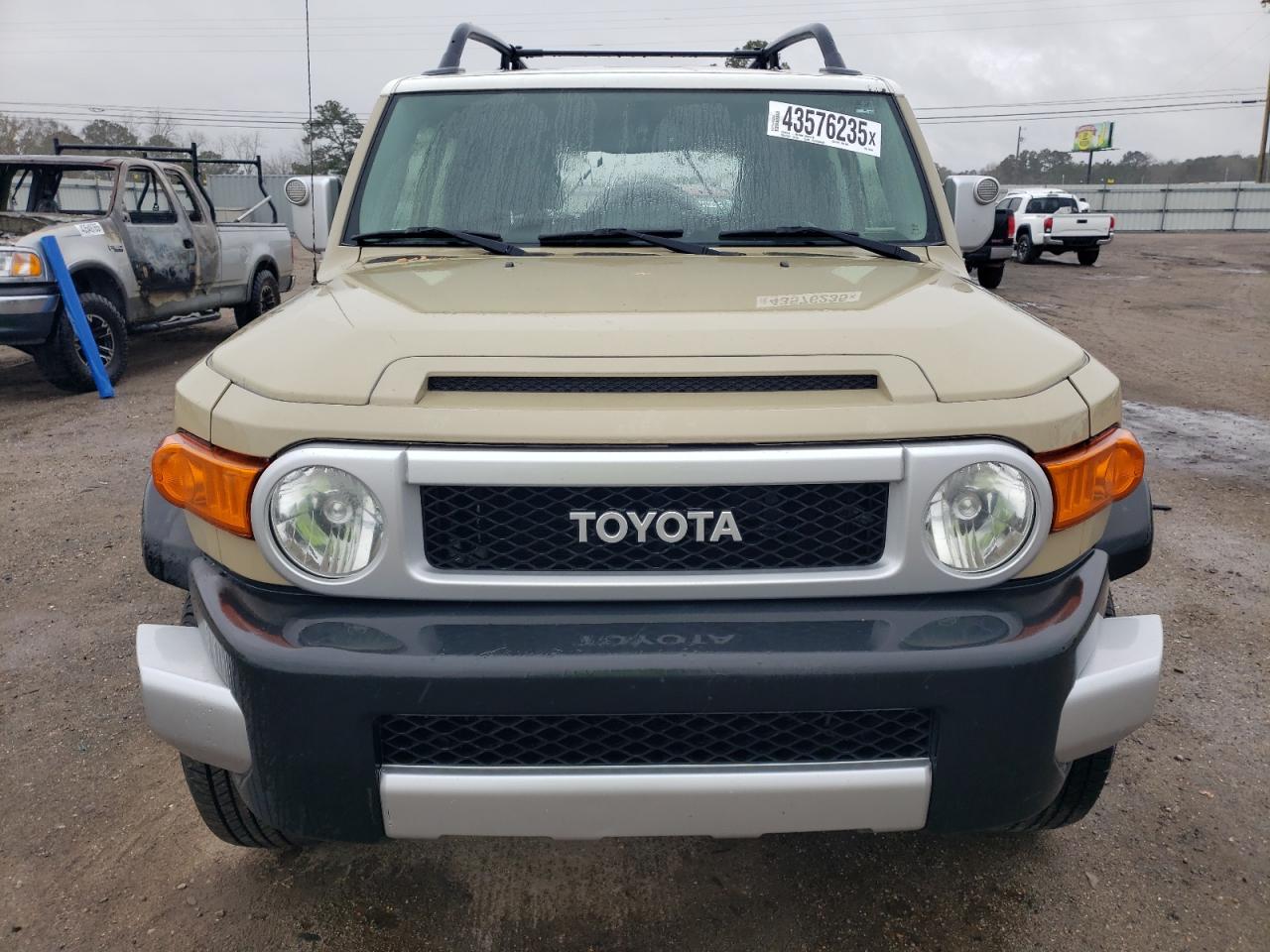 2014 Toyota FJ Cruiser VIN JTEBU4BF8EK179580 Copart auction photo, rear end damage thumbnail 5