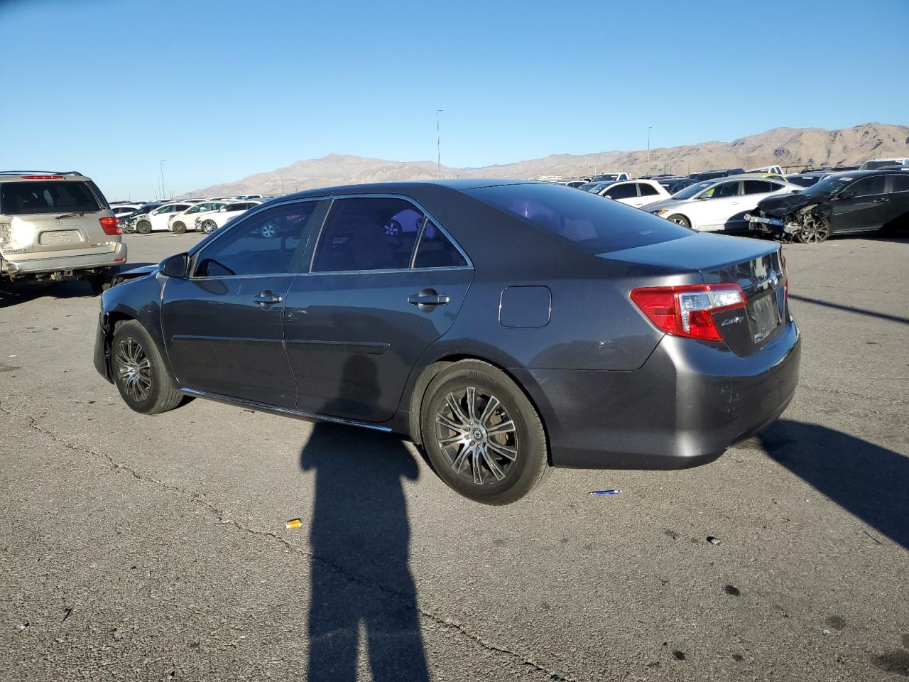 2014 Toyota Camry VIN 4T4BF1FK8ER436487 Copart auction photo, front end damage thumbnail 2