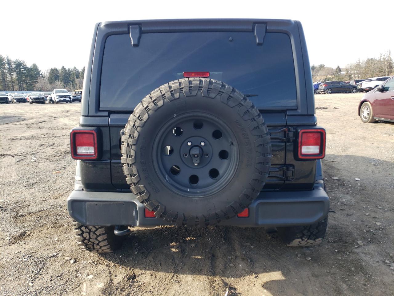 2018 Jeep Wrangler VIN 1C4HJXEG5JW207996 Copart auction photo, front end / undercarriage damage thumbnail 6