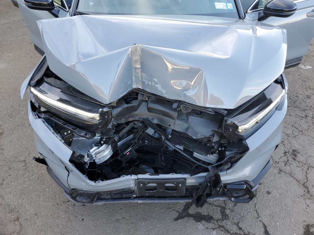 2024 Honda CR-V VIN 7FARS6H87RE000028 Copart auction photo, front end / minor dent/scratches damage thumbnail 13