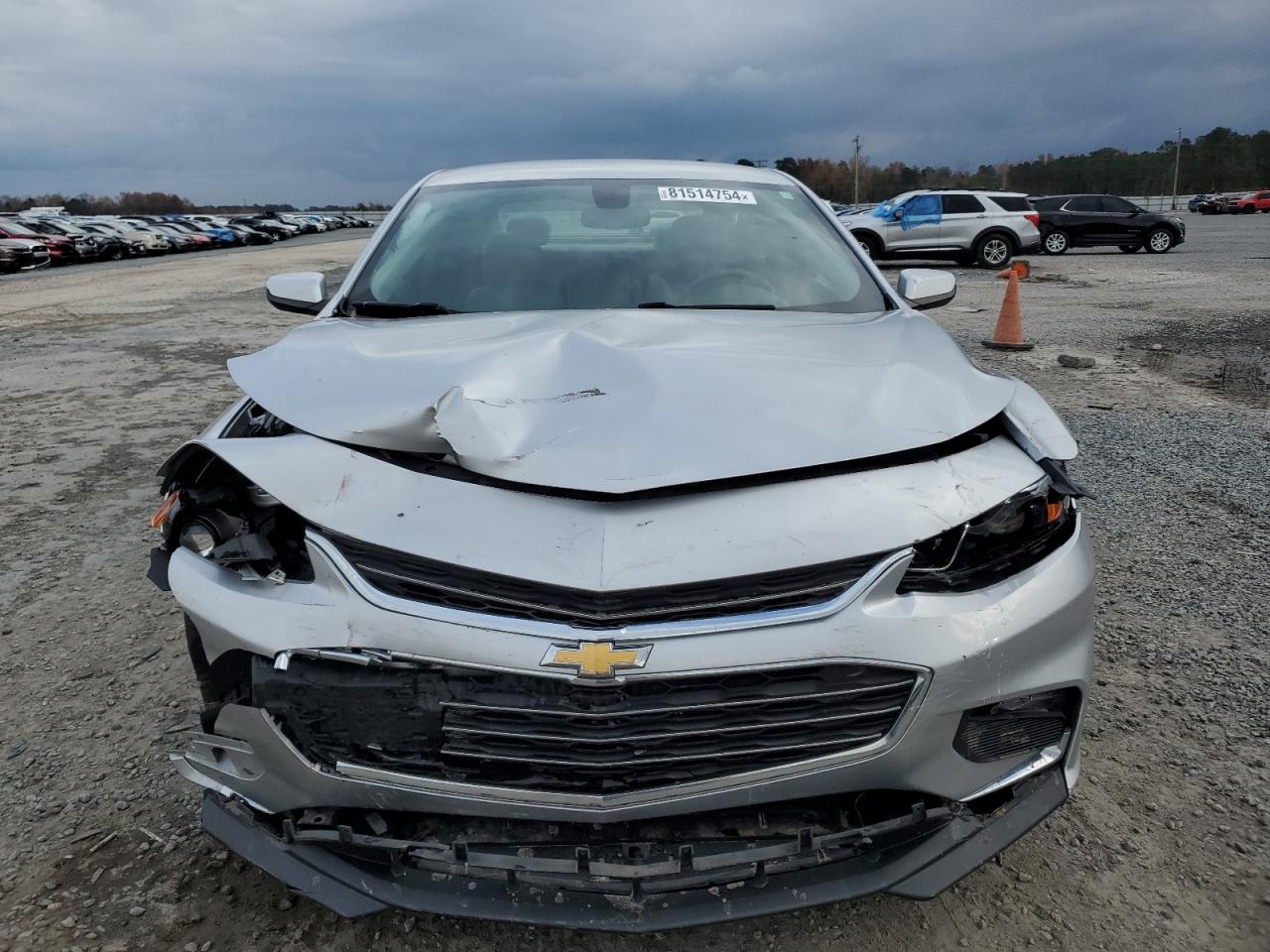 2018 Chevrolet Malibu VIN 1G1ZD5ST8JF212118 Copart auction photo, front end damage thumbnail 5