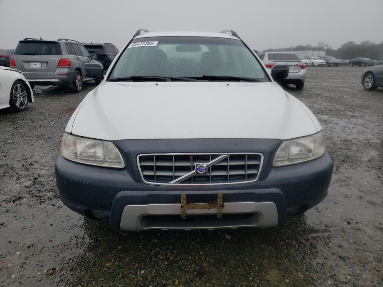 2006 Volvo XC70 VIN YV4SZ592061218004 Copart auction photo, front end / side damage thumbnail 5