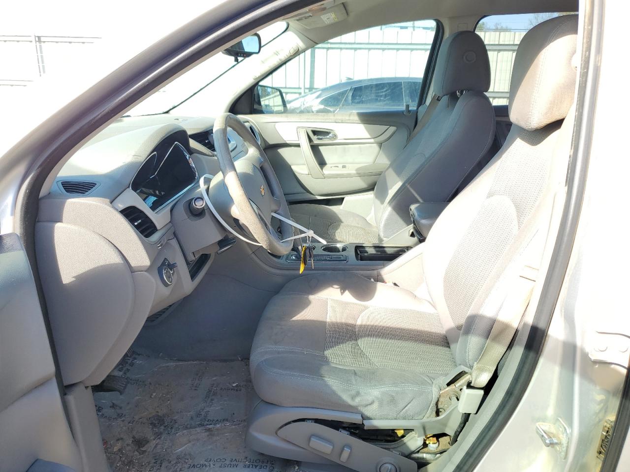 2015 Chevrolet Traverse VIN 1GNKRFKD1FJ236717 Copart auction photo, all over damage thumbnail 7
