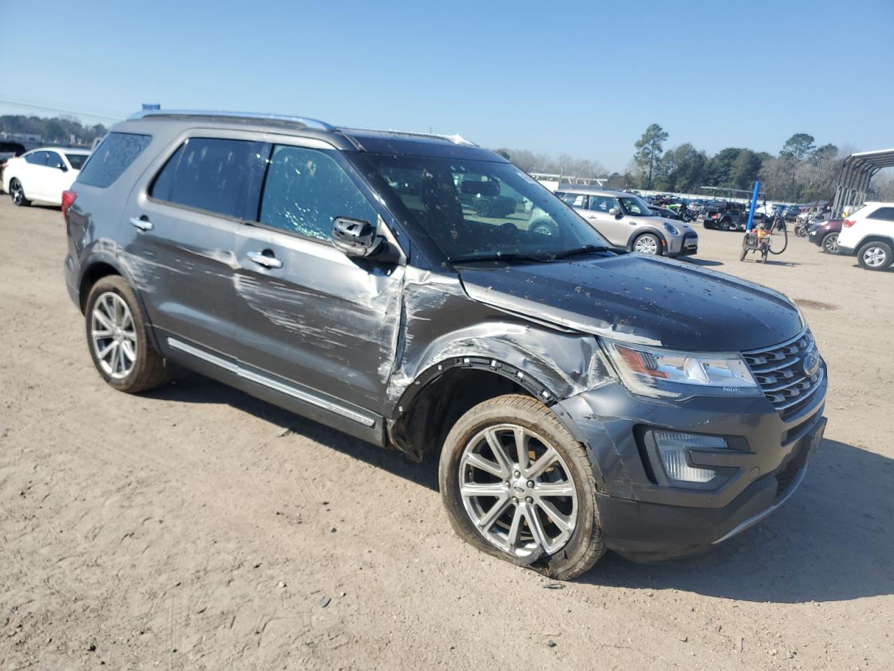 2017 Ford Explorer VIN 1FM5K8F8XHGC93173 Copart auction photo, side / front end damage thumbnail 4