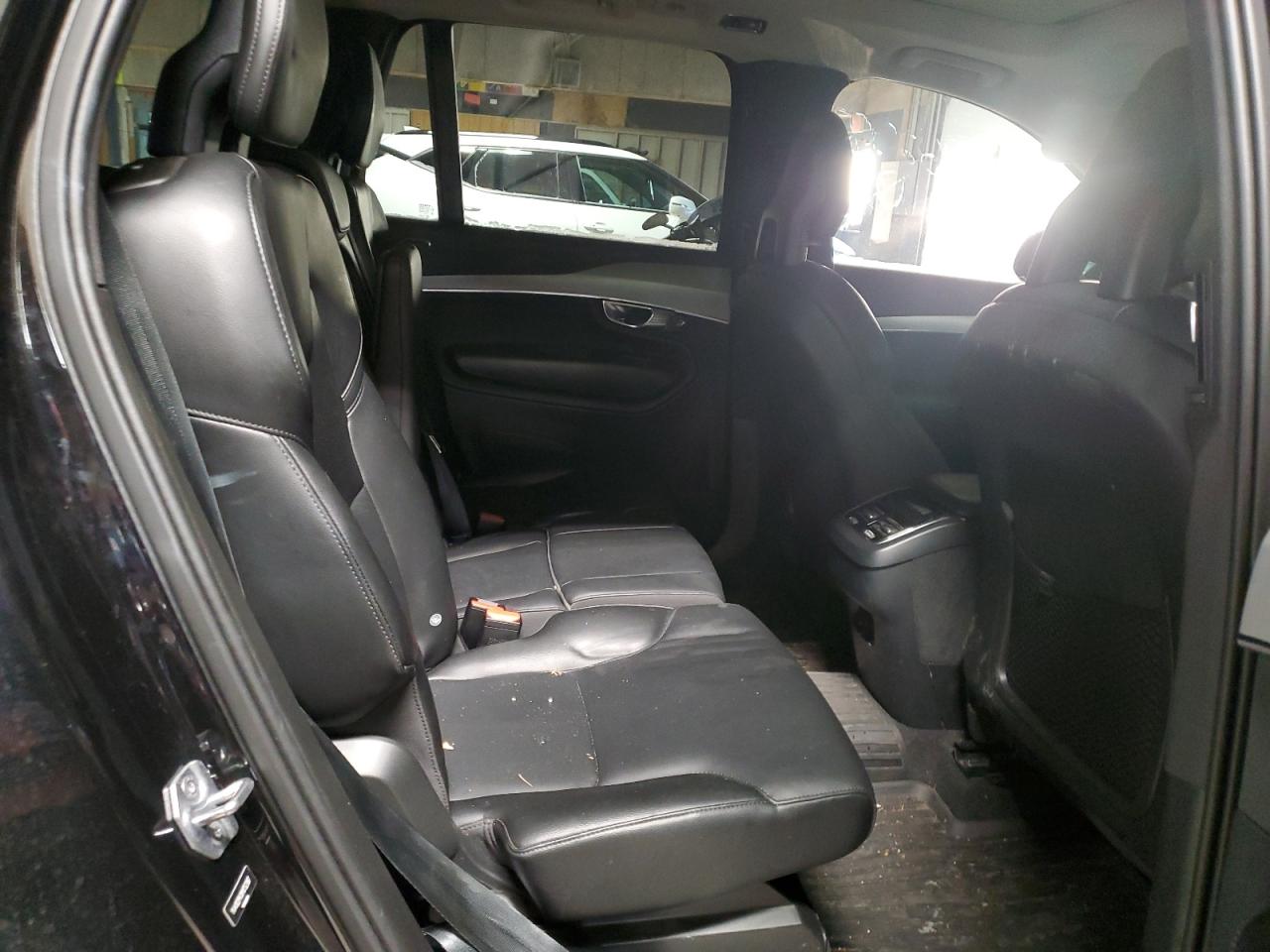 2021 Volvo XC90 VIN YV4102PKXM1752387 Copart auction photo, front end / minor dent/scratches damage thumbnail 12