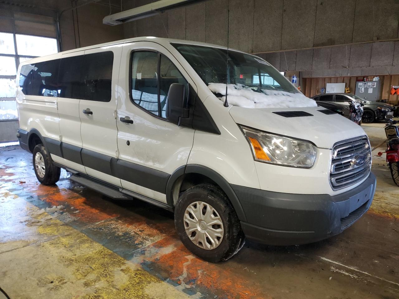2016 Ford Transit VIN 1FBZX2ZM2GKA67870 Copart auction photo, rear end / side damage thumbnail 4