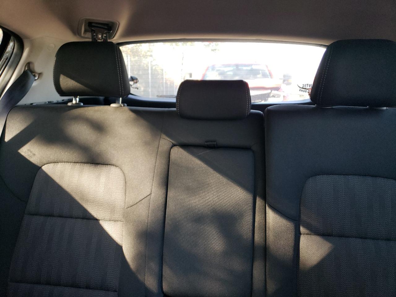 2020 KIA Sportage VIN KNDPMCACXL7755536 Copart auction photo, rear end / minor dent/scratches damage thumbnail 10