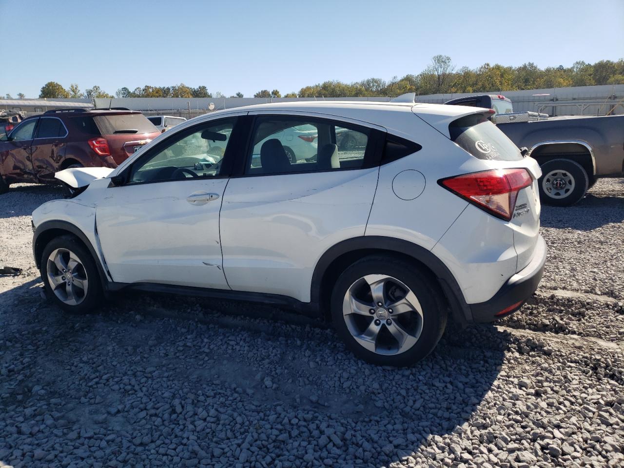 2017 Honda HR-V VIN 3CZRU5H32HM720703 Copart auction photo, front end damage thumbnail 2