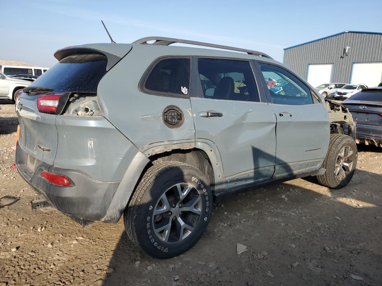 2014 Jeep Cherokee VIN 1C4PJMBS4EW186194 Copart auction photo, front end / side damage thumbnail 3