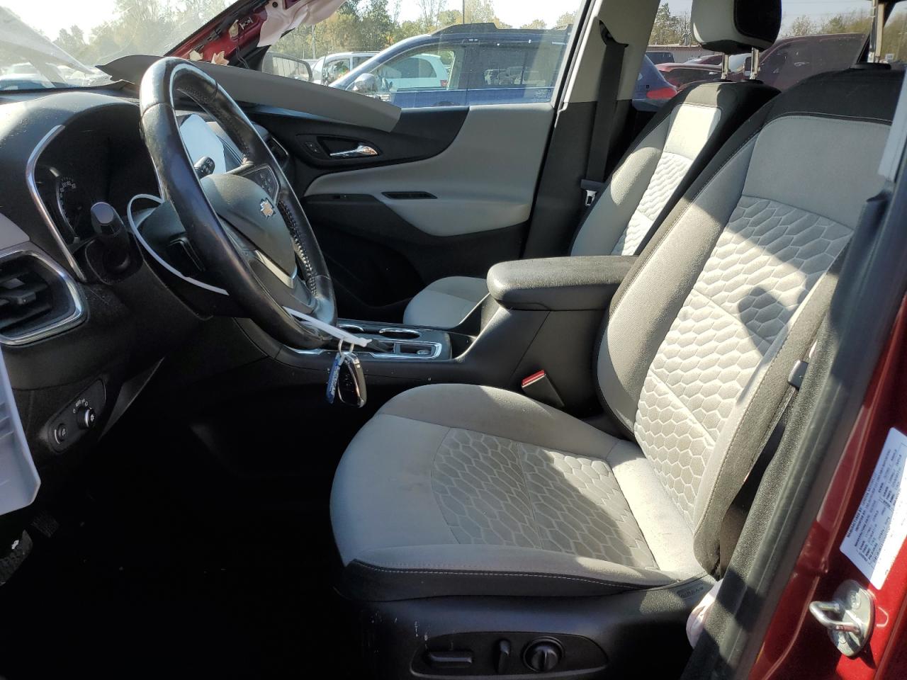 2018 Chevrolet Equinox VIN 2GNAXJEV7J6311225 Copart auction photo, side / front end damage thumbnail 7