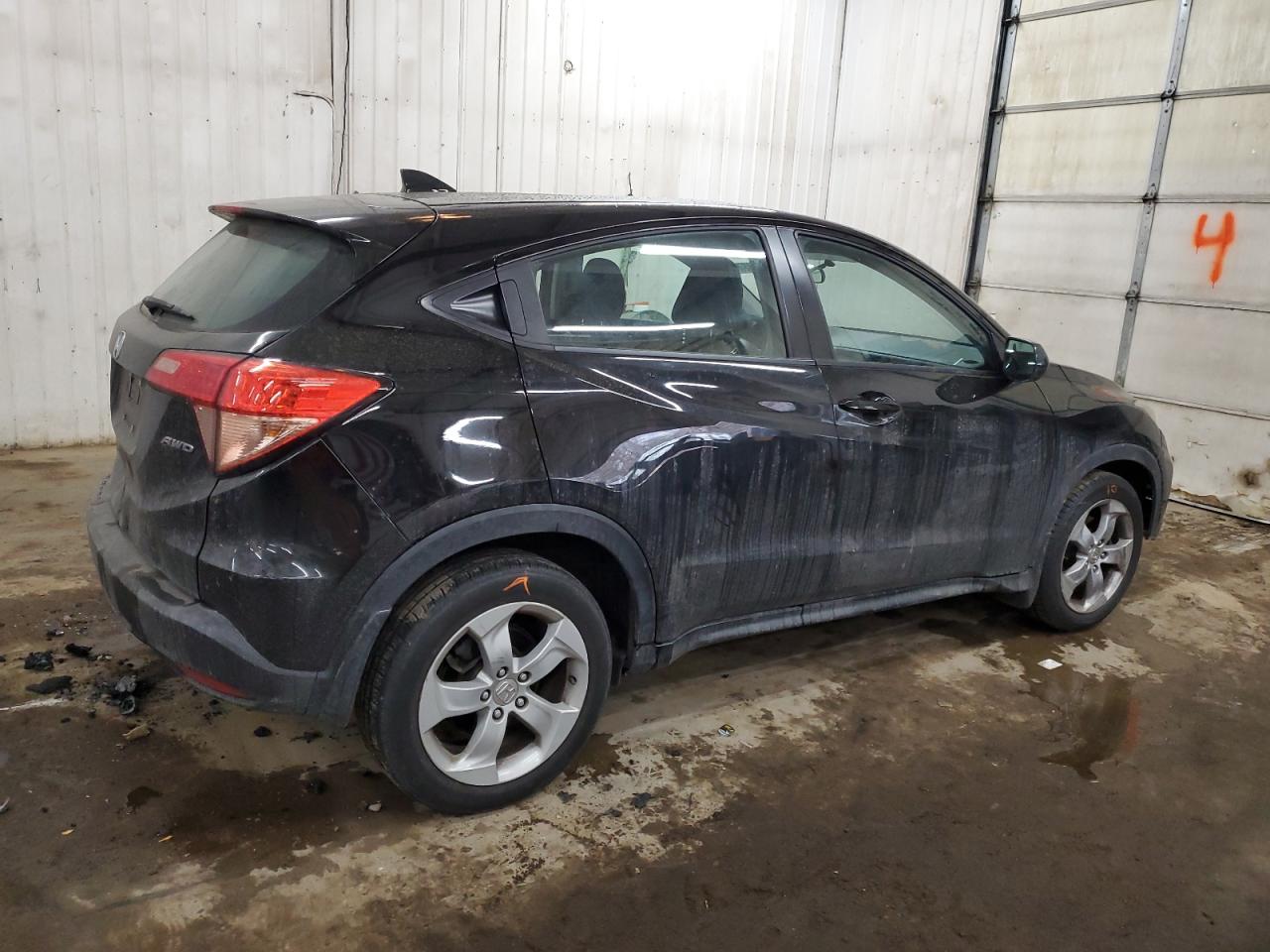 2017 Honda HR-V VIN 3CZRU6H36HM707393 Copart auction photo, front end damage thumbnail 3