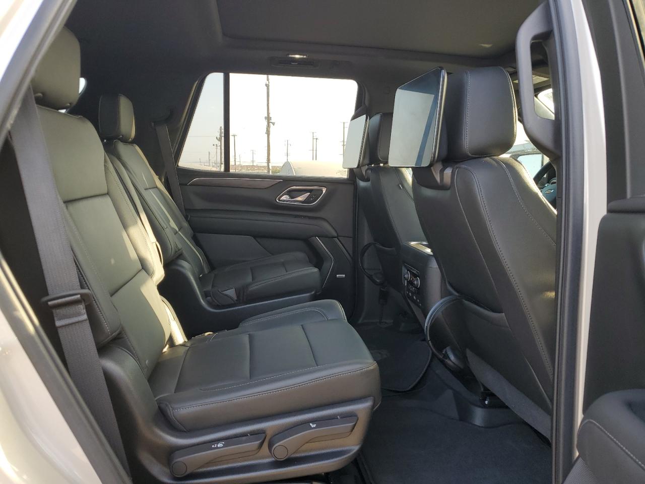 2021 Chevrolet Tahoe VIN 1GNSCNKD0MR381287 Copart auction photo, front end damage thumbnail 11