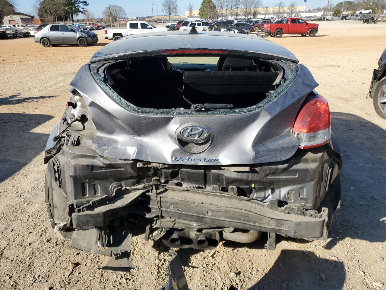2015 Hyundai Veloster VIN KMHTC6AD8FU242959 Copart auction photo, front end / rear end damage thumbnail 6