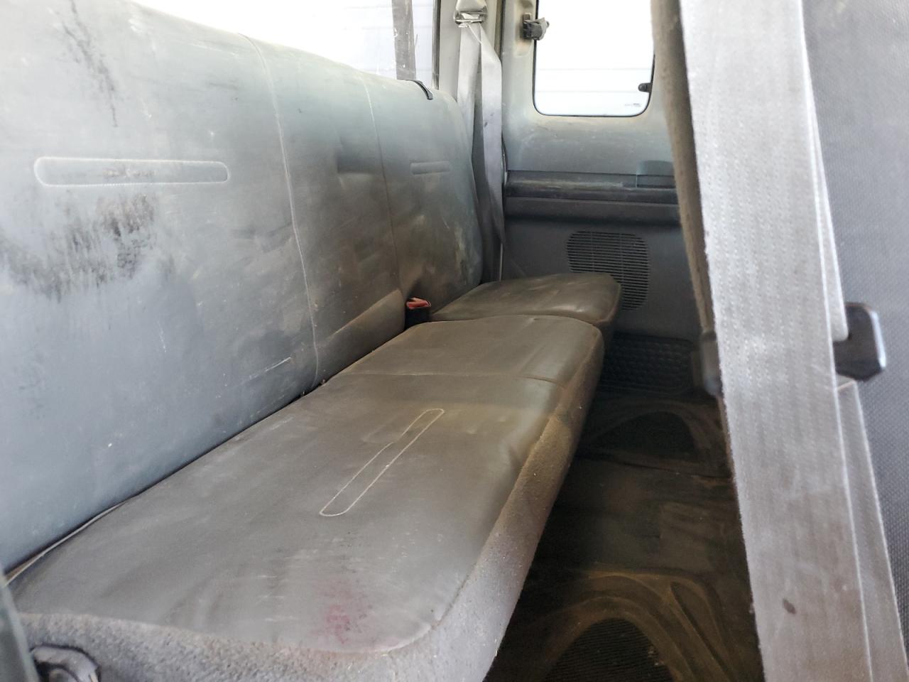2006 Ford F250 VIN 1FTSX20556EA46687 Copart auction photo, mechanical damage thumbnail 10