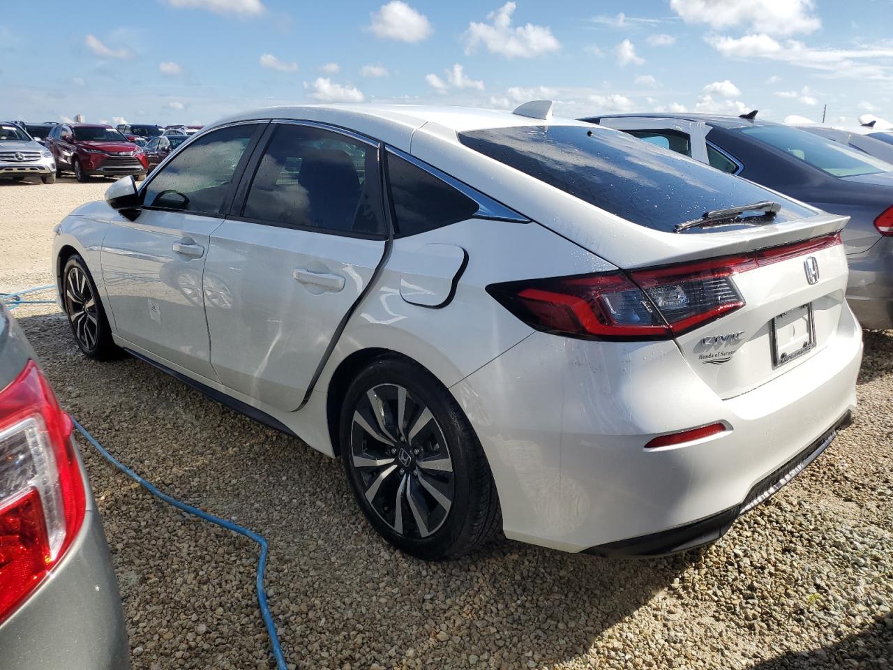 2024 Honda Civic VIN 19XFL1H76RE018029 Copart auction photo, water/flood / minor dent/scratches damage thumbnail 2