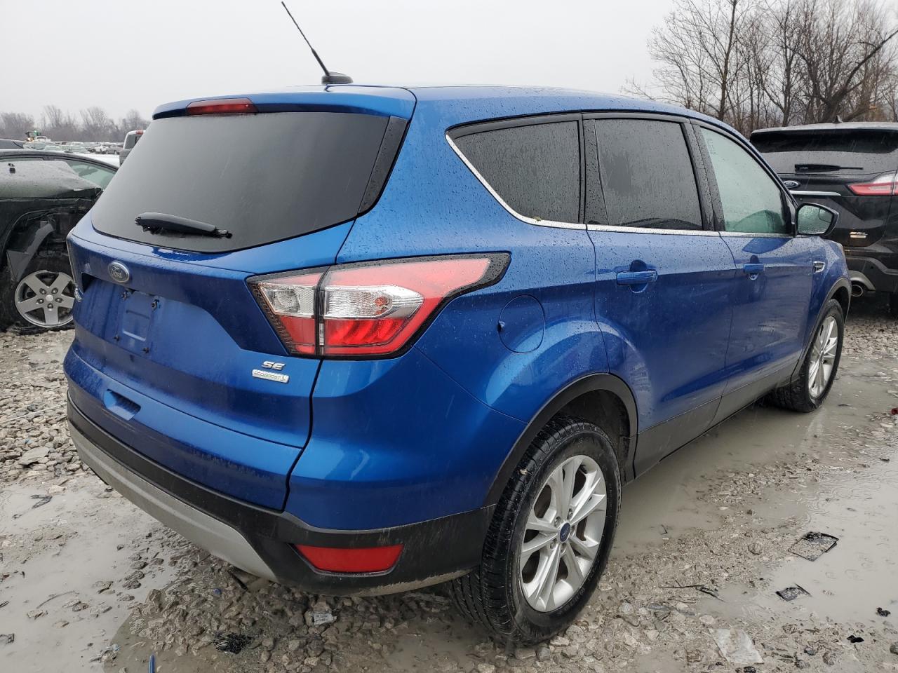 2017 Ford Escape VIN 1FMCU0GD7HUA80116 Copart auction photo, front end damage thumbnail 3