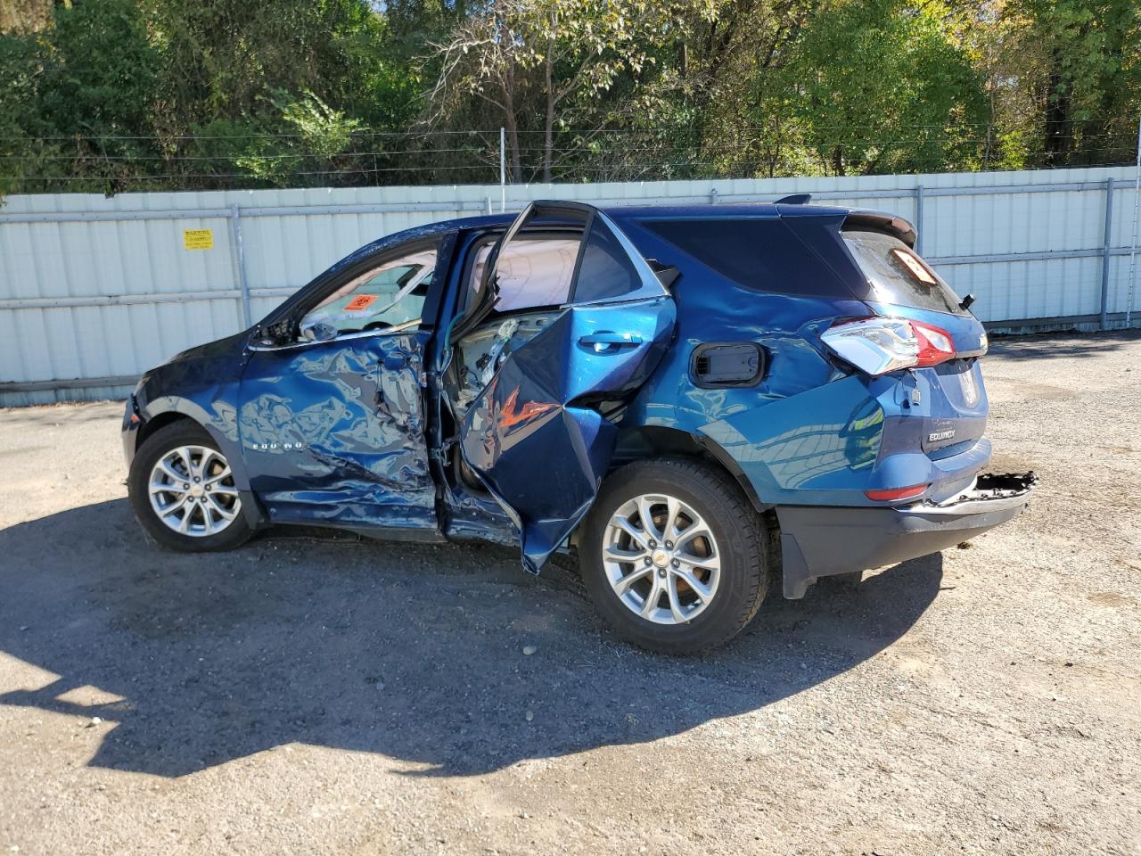 2019 Chevrolet Equinox VIN 2GNAXJEV5K6227714 Copart auction photo, all over / minor dent/scratches damage thumbnail 2