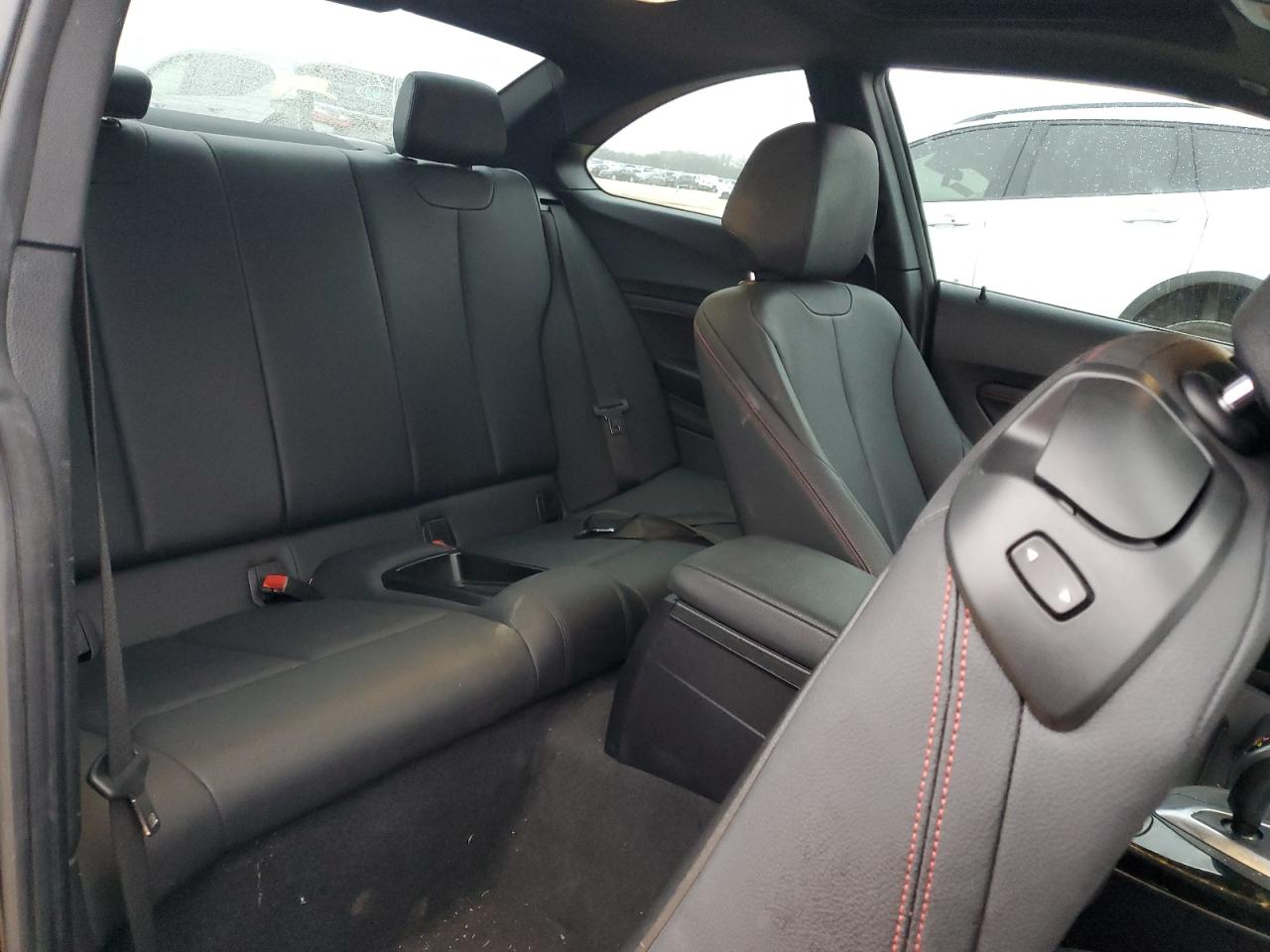 2020 BMW 2er VIN WBA2J1C09L7E60485 Copart auction photo, rear end damage thumbnail 10