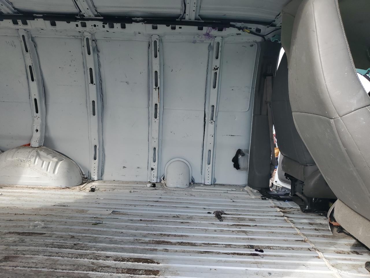 2017 Chevrolet Express VIN 1GCWGAFG4H1132328 Copart auction photo, front end damage thumbnail 10