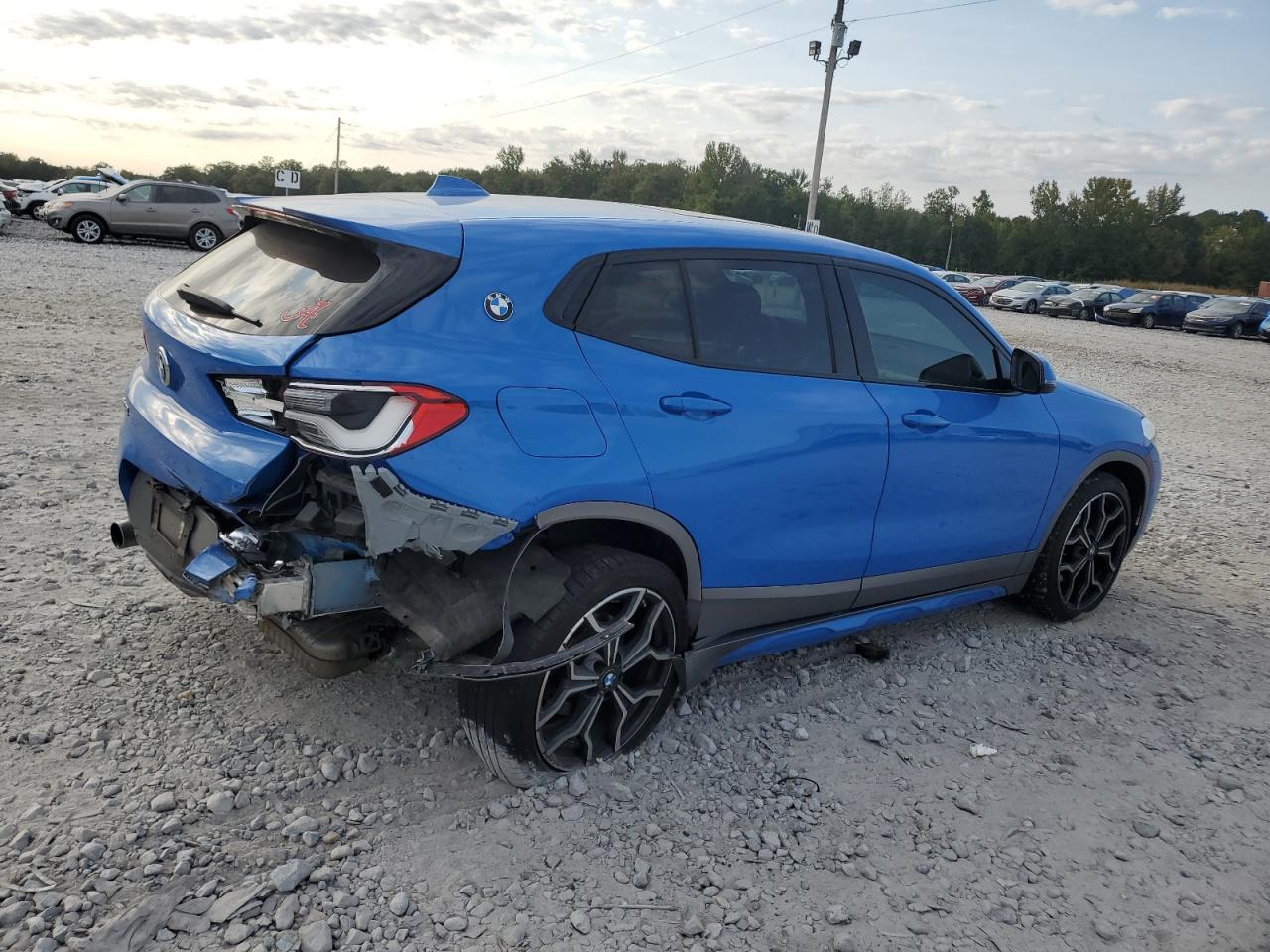 2018 BMW X2 VIN WBXYJ5C30JEF71176 Copart auction photo, rear end damage thumbnail 3