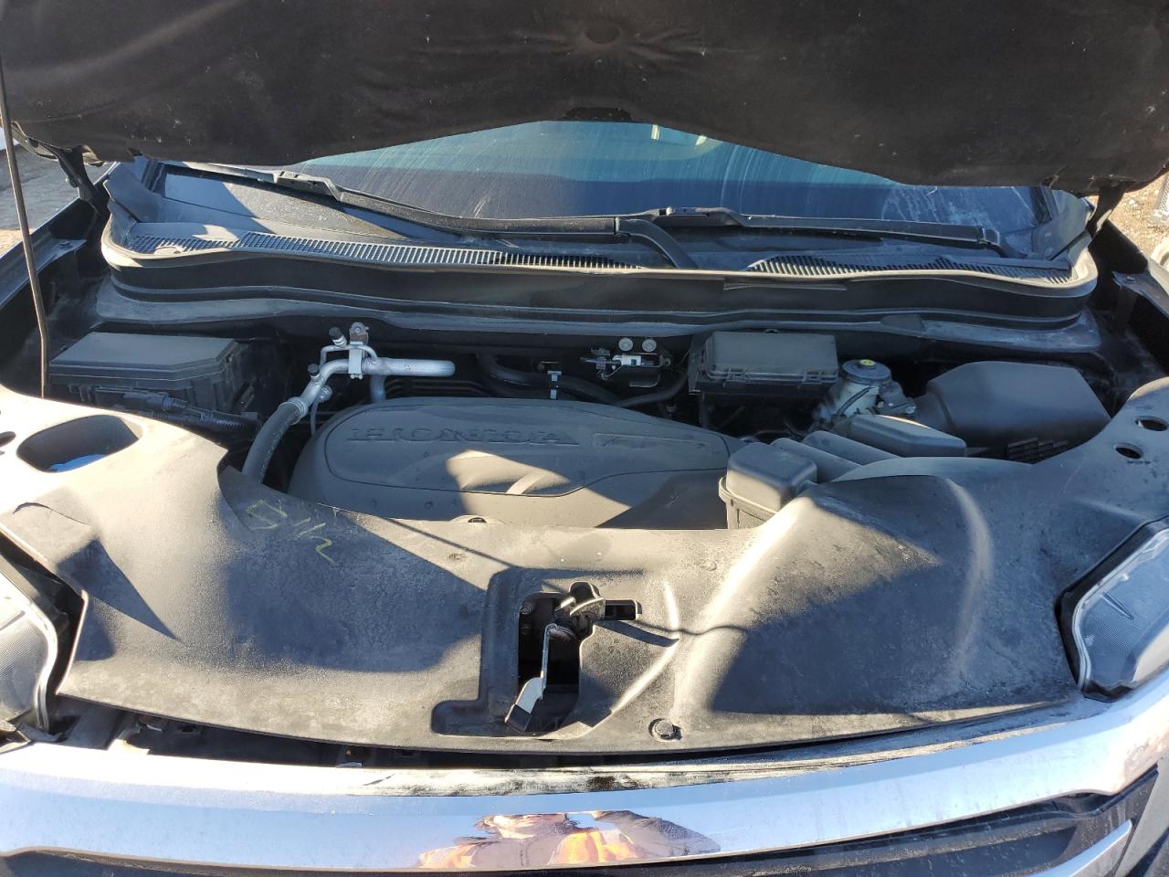 2018 Honda Pilot VIN 5FNYF6H57JB014811 Copart auction photo, front end damage thumbnail 13