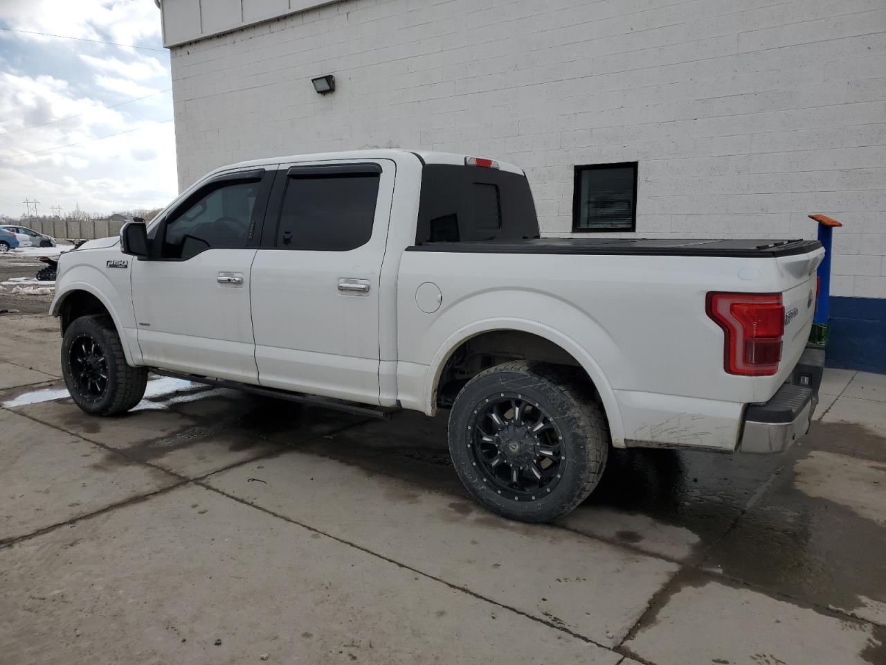2015 Ford F-150 VIN 1FTEW1EG2FFB17259 Copart auction photo, front end damage thumbnail 2