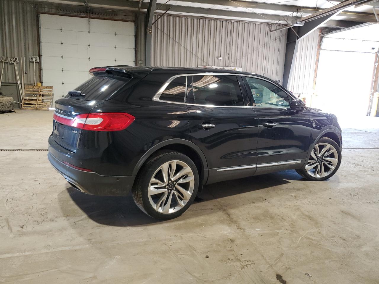 2016 Lincoln MKX VIN 2LMPJ9JR4GBL75721 Copart auction photo, front end damage thumbnail 3