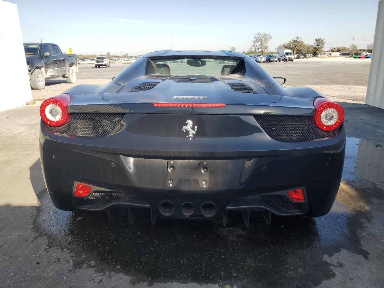 2014 Ferrari 458 VIN ZFF68NHA9E0203538 Copart auction photo, water/flood damage thumbnail 6