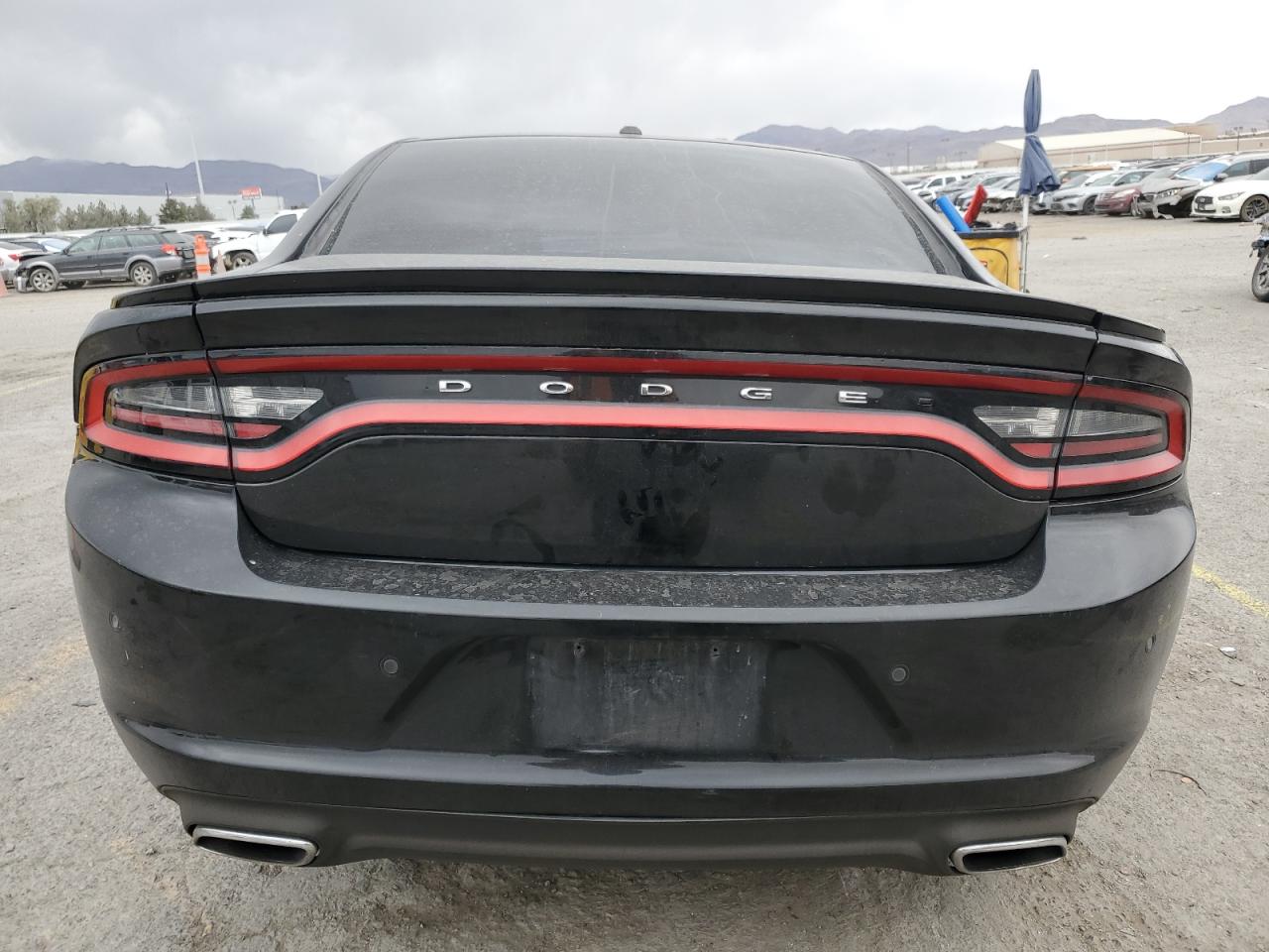 2015 Dodge Charger VIN 2C3CDXBG1FH918899 Copart auction photo, front end / side damage thumbnail 6