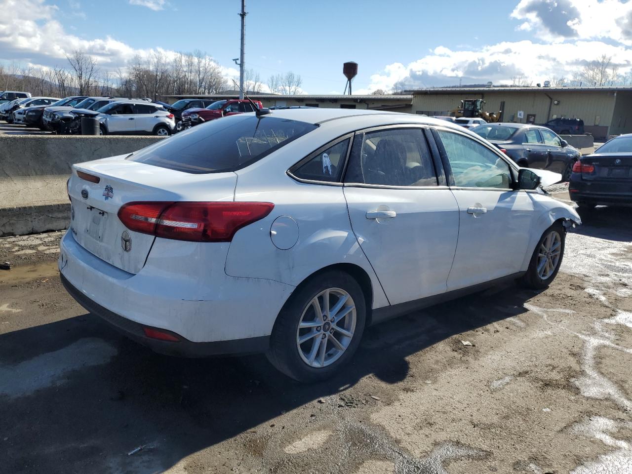 2017 Ford Focus VIN 1FADP3F21HL215846 Copart auction photo, front end / rear end damage thumbnail 3